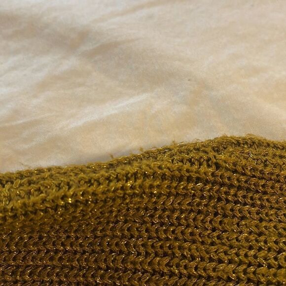 Massimo Dutti Green Gold V Neck Sweater - Picture 13 of 16